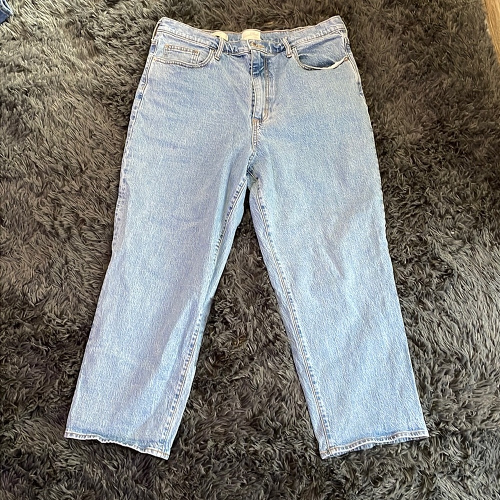 Light washed blue jeans size 16